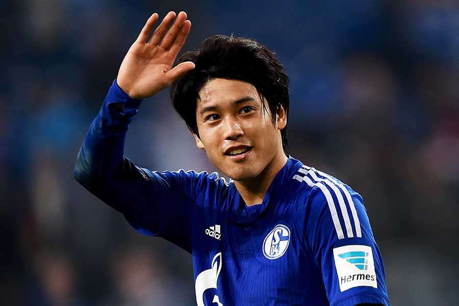 内田篤人　収入源