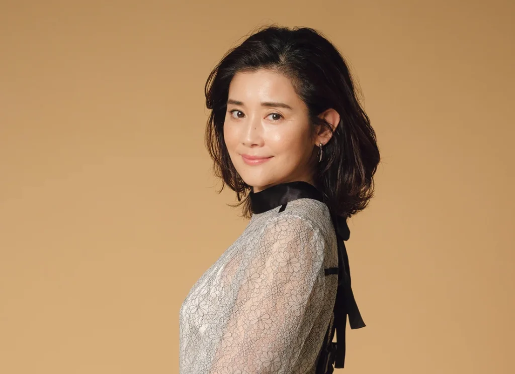 石田ひかり　収入源
