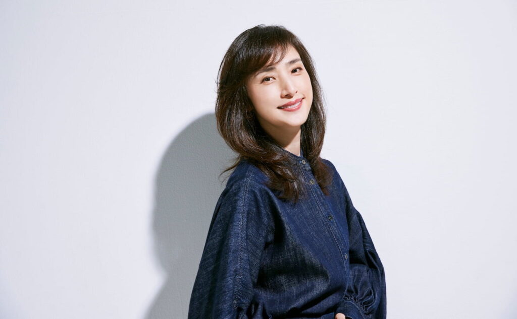 天海祐希　収入源
