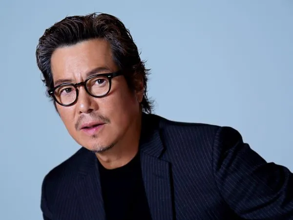 豊川悦司　収入源