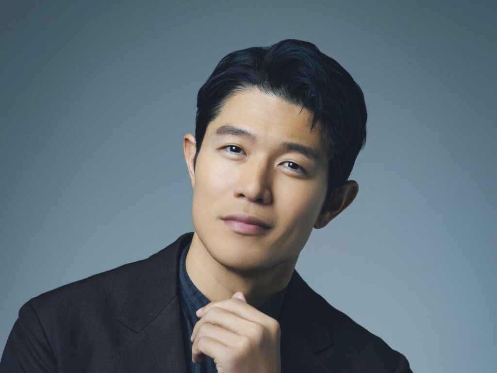 鈴木亮平　収入源