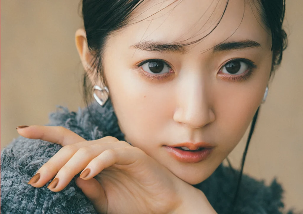 鈴木愛理　収入源
