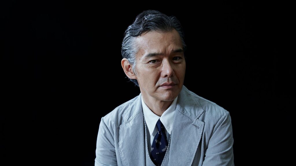 渡部篤郎　収入源