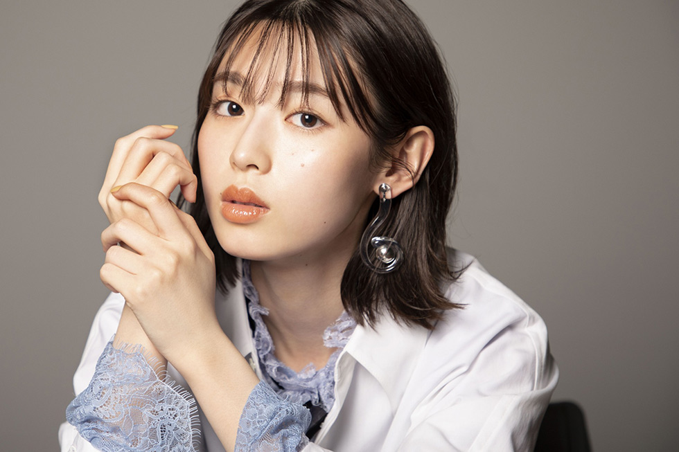 白石聖　収入源