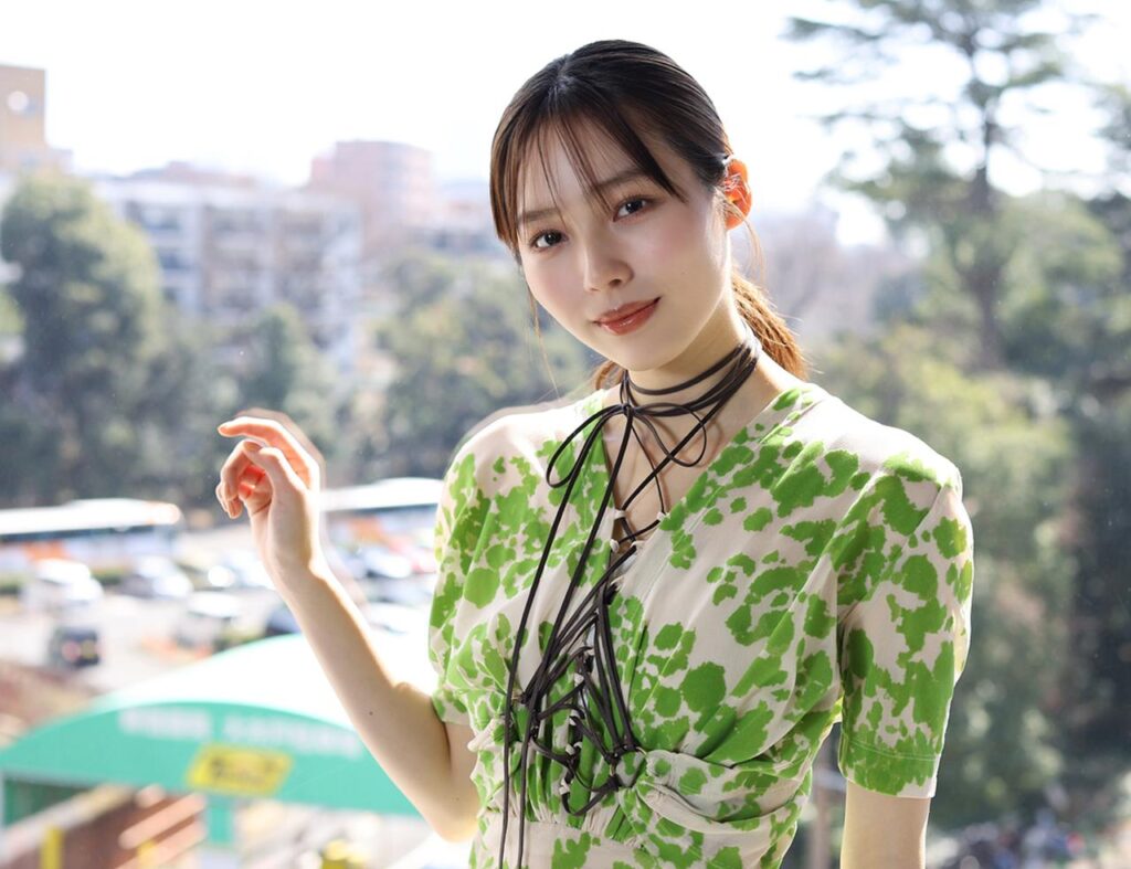 秋田汐梨　資産