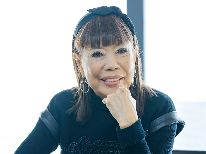 コシノヒロコ　収入源