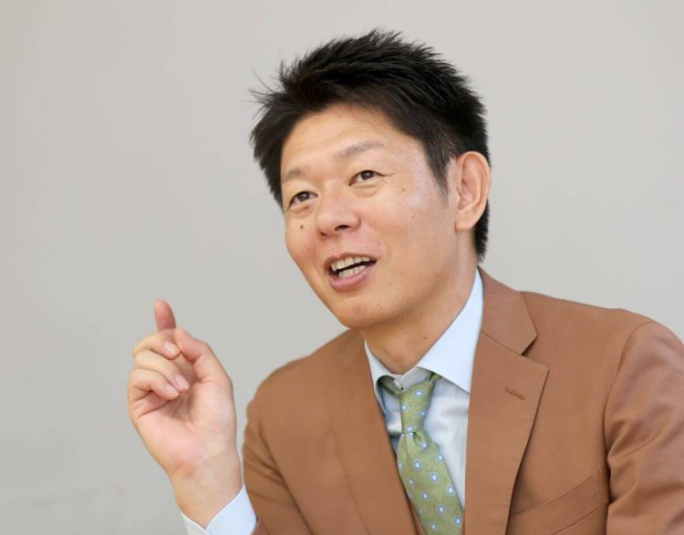 島田秀平　収入源