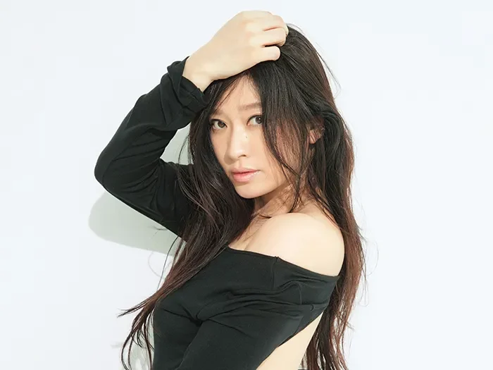 篠原涼子　収入源