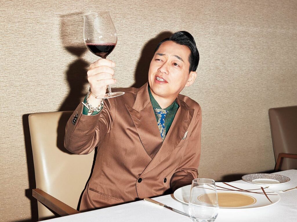 設楽統　収入源