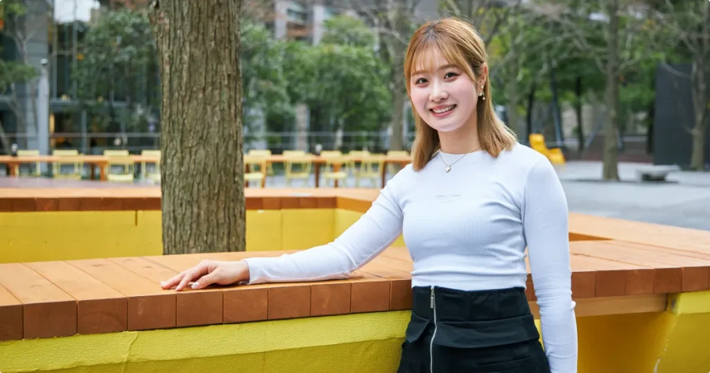 都玲華　収入源