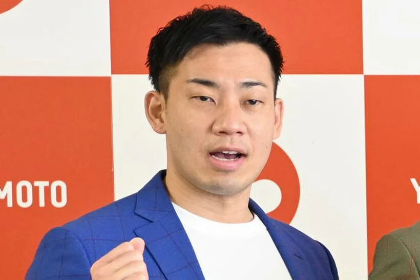 ミルクボーイ駒場　年収