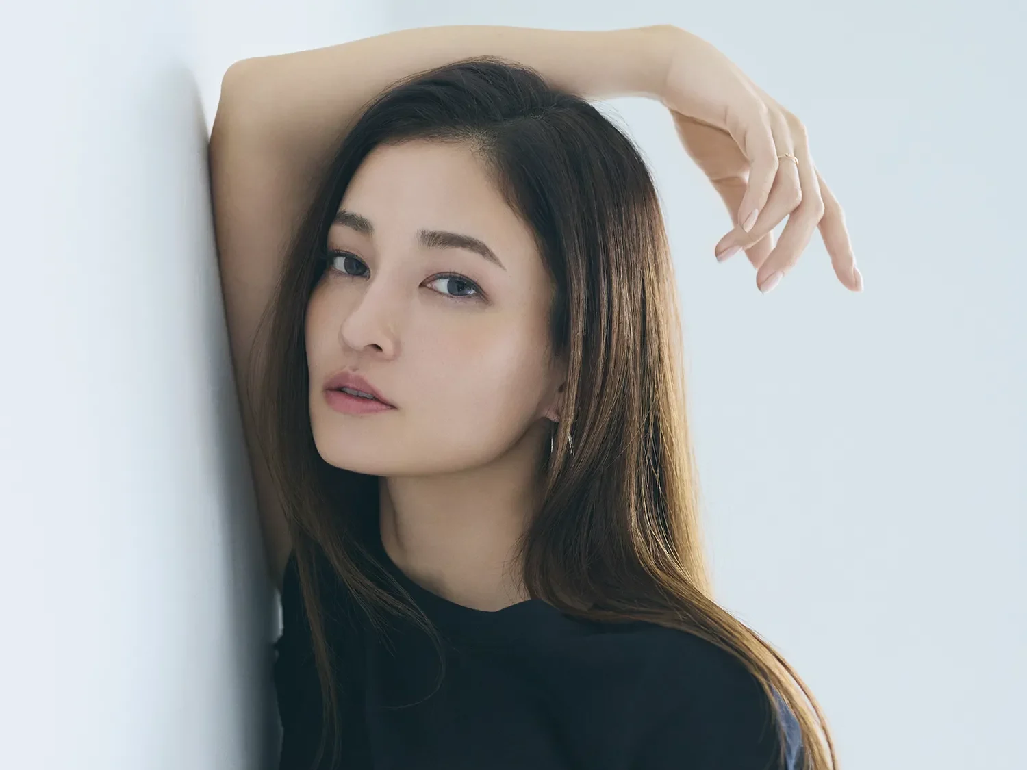 黒木メイサ　収入源