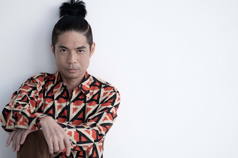 久保田利伸　収入源