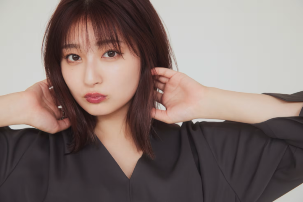 吉川愛　収入源