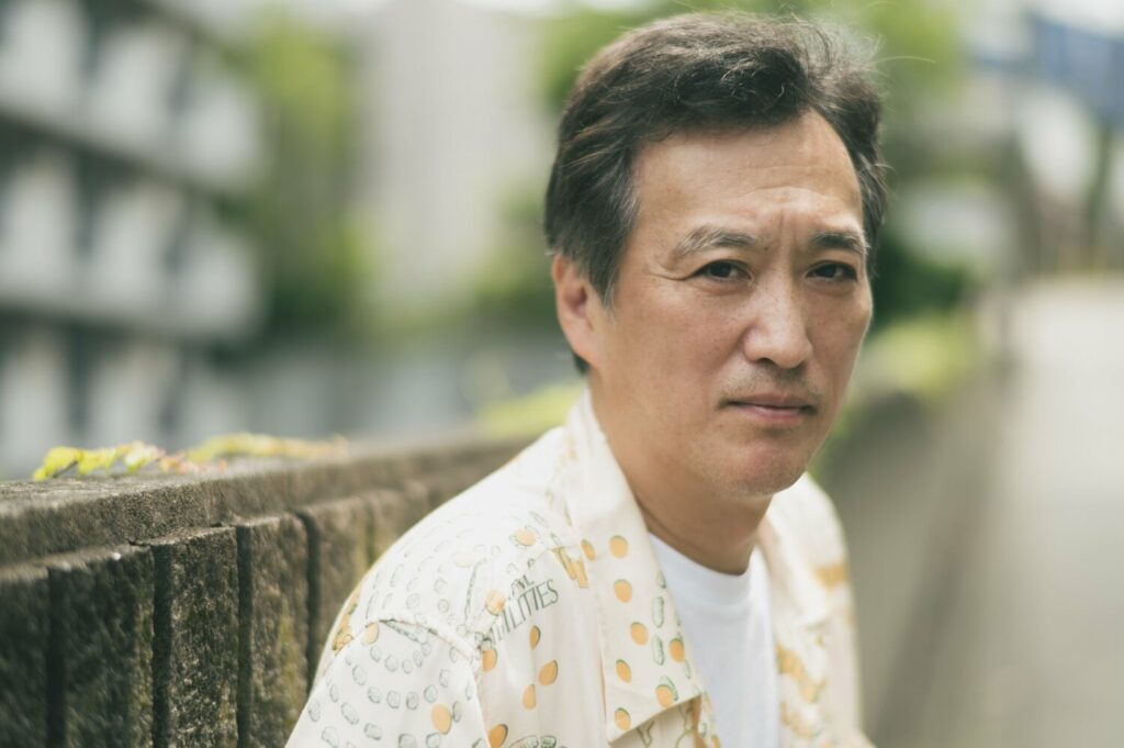 大鶴義丹　収入源