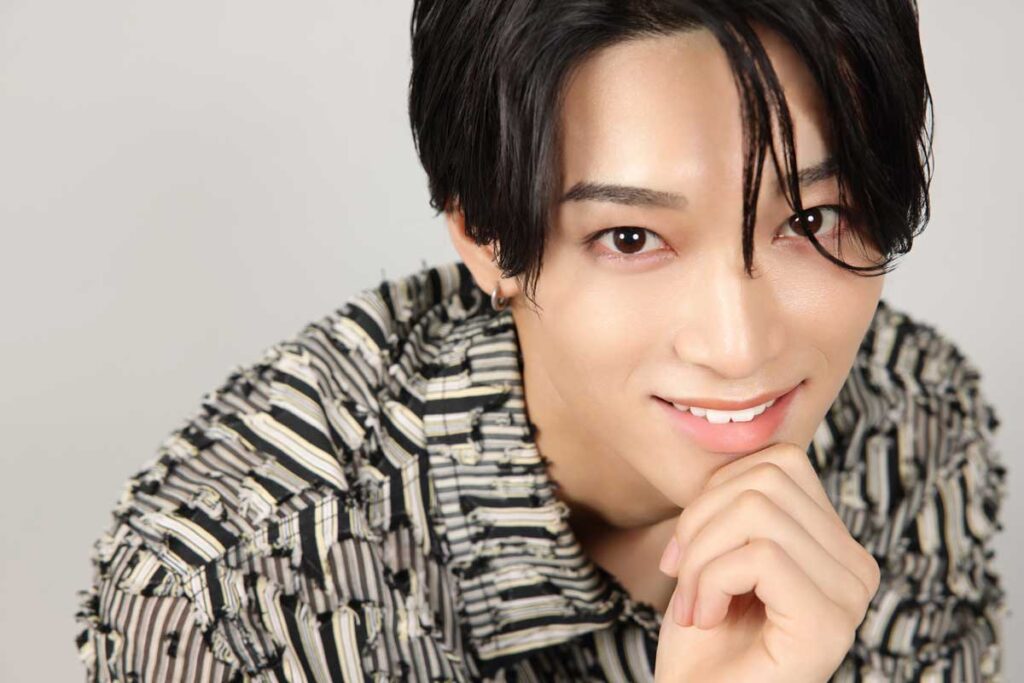 松本怜生　収入源