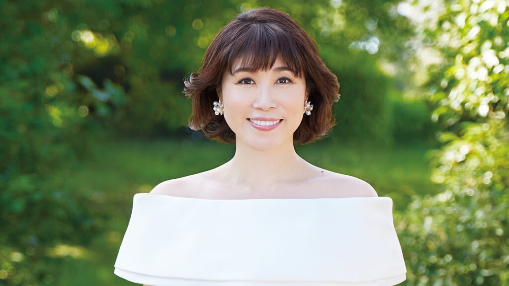 水森かおり　収入源