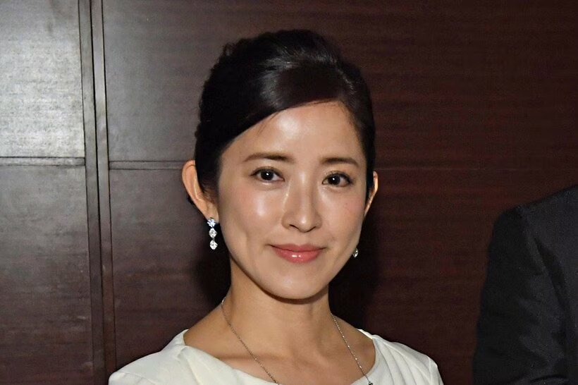 江口ともみ　収入源