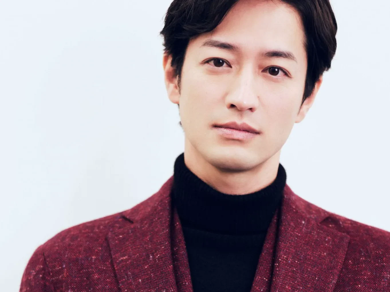 竹財輝之助　収入源