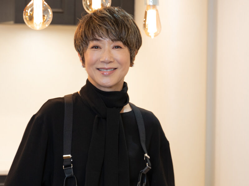 黒田知永子　収入源