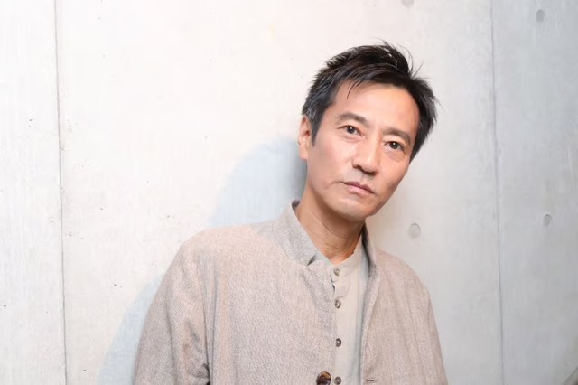 津田寛治　収入源