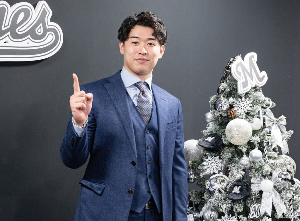 種市篤暉　収入源