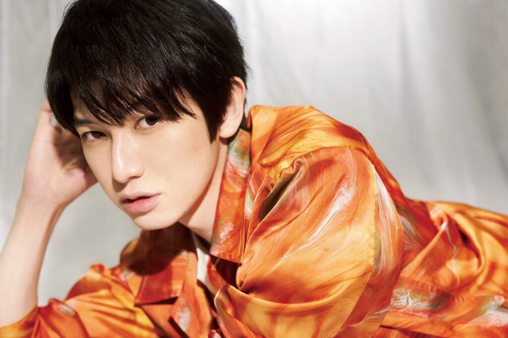 本郷奏多　資産