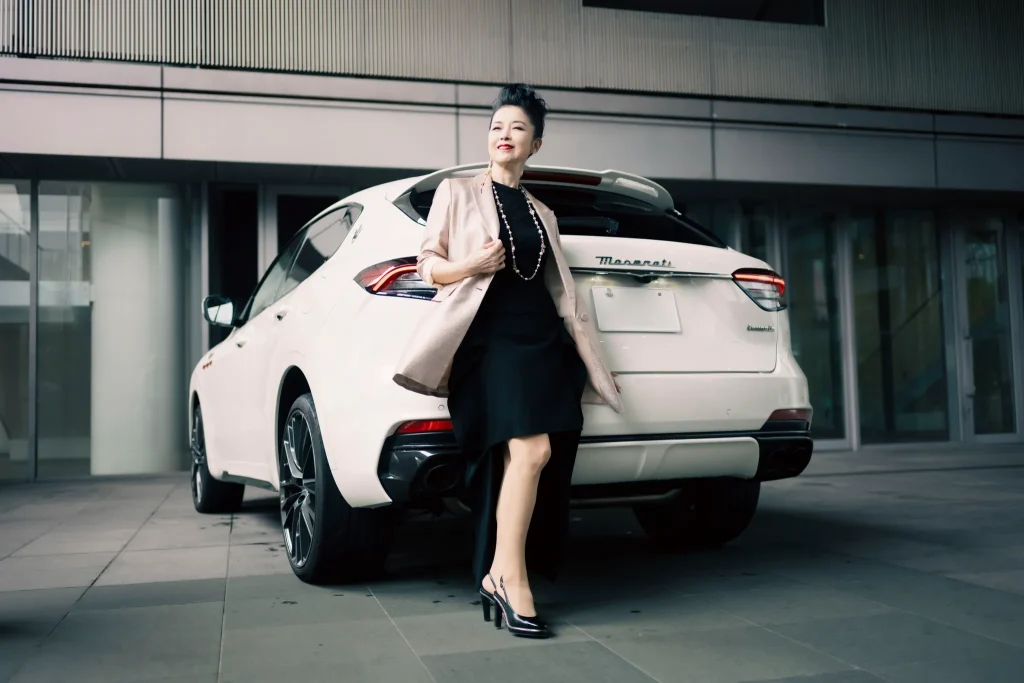 藤あや子　資産