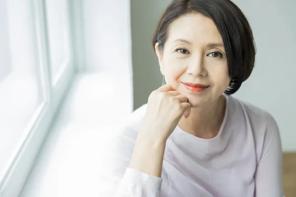 小泉今日子　収入源