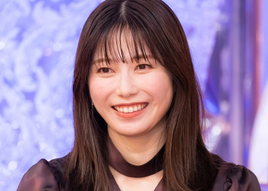 横山由依　収入源