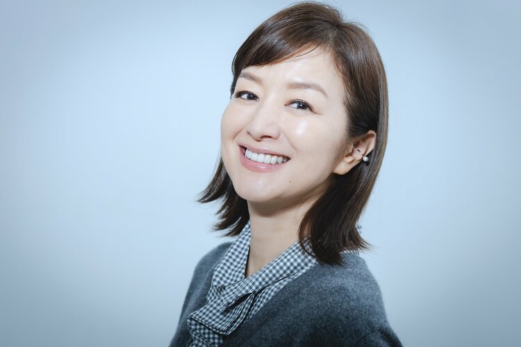 鈴木京香　収入源