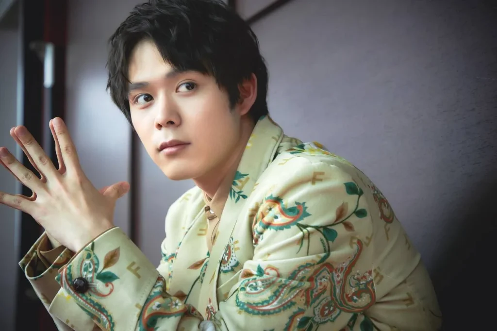 細田佳央太　収入源