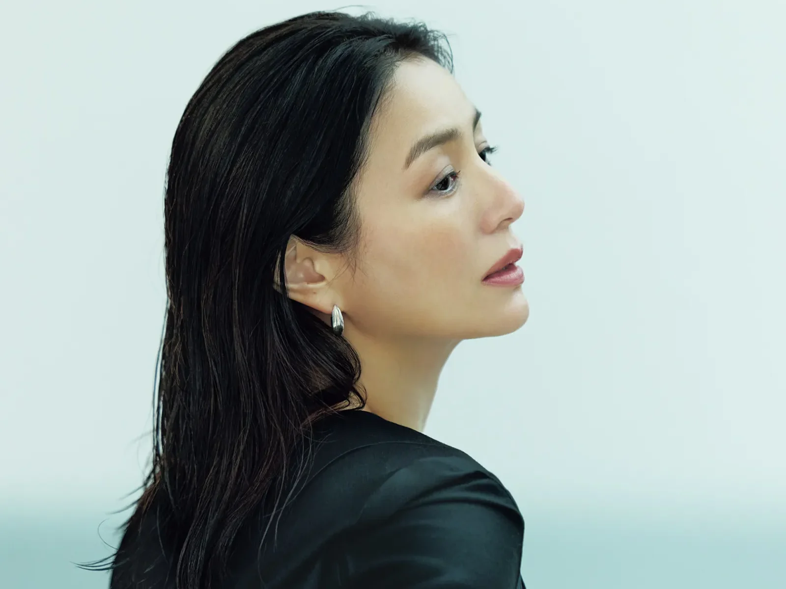 井川遥　収入源