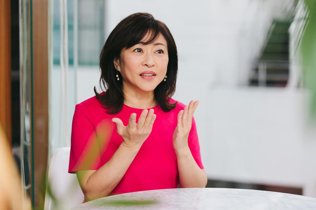 松本明子　収入源