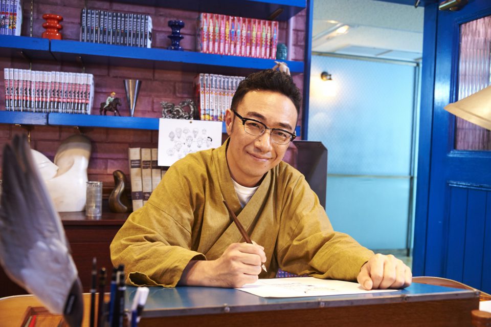 角田晃広　収入源